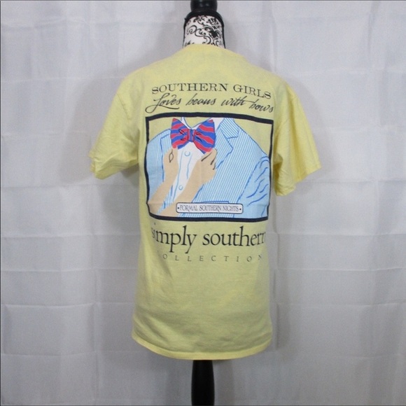 SIMPLY SOUTHERN Short Sleeve Tee Size Medium - Picture 3 of 6